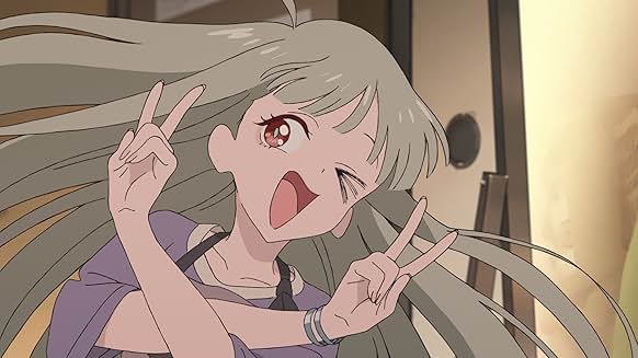 好奇心いっぱいの瞳で街を見回す、成長したかぐや