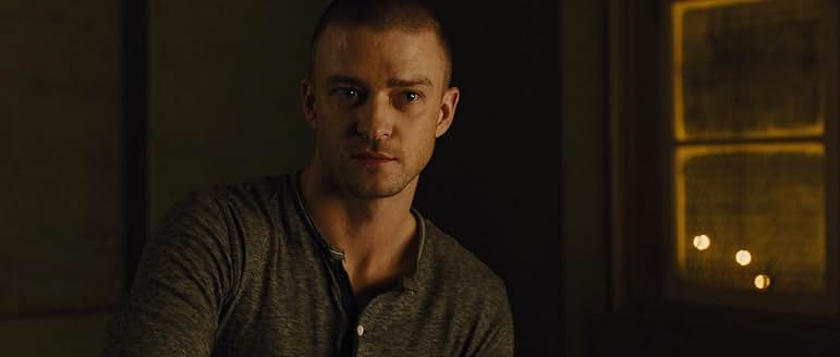 腕の残り時間を確認し、焦燥感を浮かべるウィル