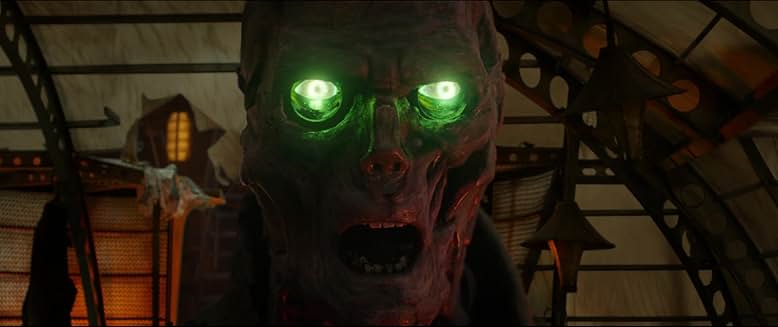 機械の体に緑色の目が光る、不死身の兵士シュライク